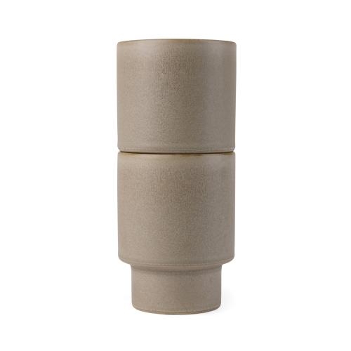 Moderne stapelbare mok Nagano beige