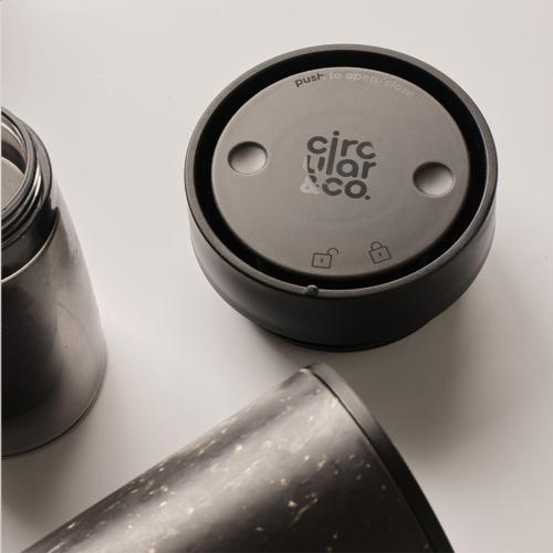 Circular&Co Recycled koffiebeker 270 ml zwart