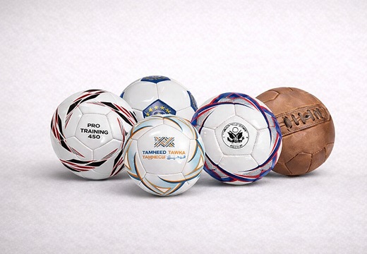 wk voetballen met een bedrijfslogo